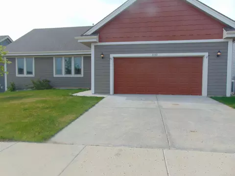 3223 Rocky Wagon St, Williston, ND 58801 photo 1
