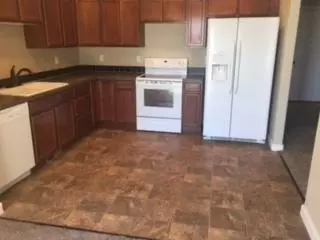 2805 23rd St W, Williston, ND 58801 photo 8