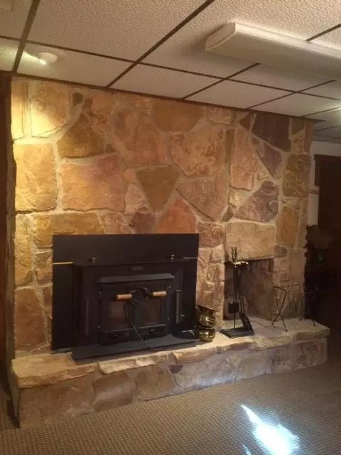 1228 Park Pl, Williston, ND 58801 photo 21