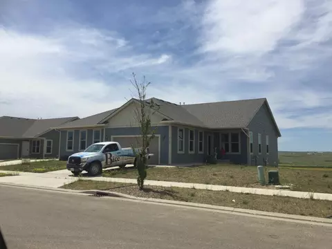 3103-3105 Long Branch Ave, Williston, ND 58801 photo 1