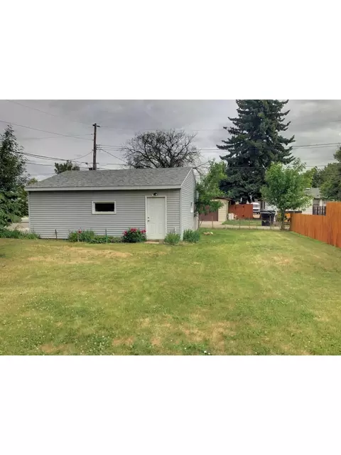 1106 17th St W, Williston, ND 58801 photo 7