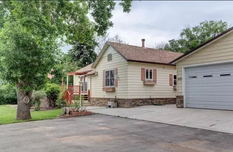 4021 University Ave, Williston, ND 58801 photo 2