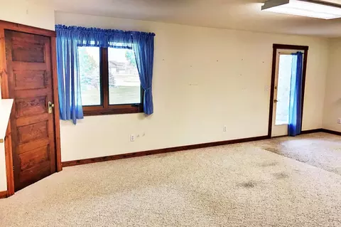 2216 9th Ave E, Williston, ND 58801 photo 20