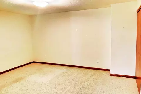 2216 9th Ave E, Williston, ND 58801 photo 24