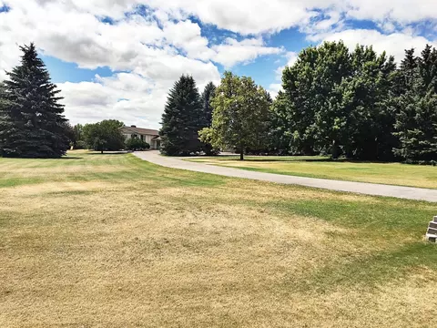 4923 Western Way, Williston, ND 58801 photo 3