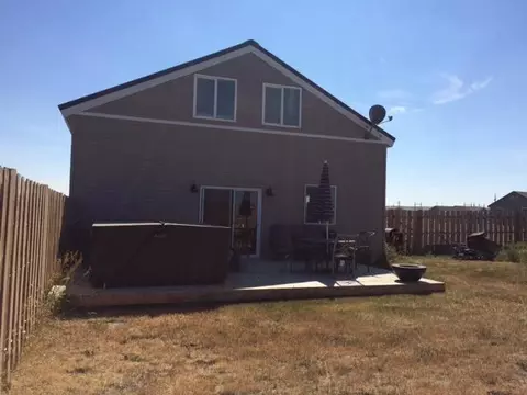 5721 Liberty Ln, Williston, ND 58801 photo 1