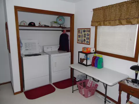 1209 Park Pl, Williston, ND 58801 photo 27