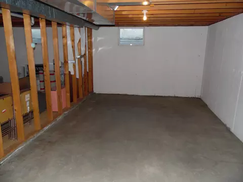1209 Park Pl, Williston, ND 58801 photo 31