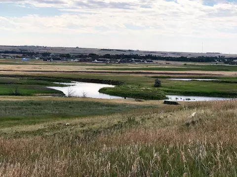 135 Th Ave NW, Williston, ND 58801 photo 1
