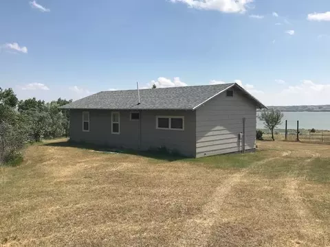11654 50th St NW, Ray, ND 58849 photo 2