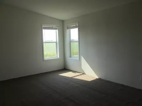 5631 Border Ave, Williston, ND 58801 photo 11