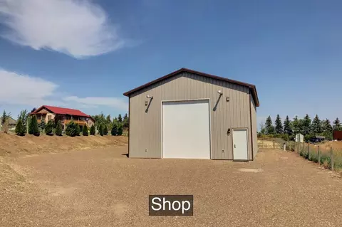 14068 Southview St, Williston, ND 58801 photo 41
