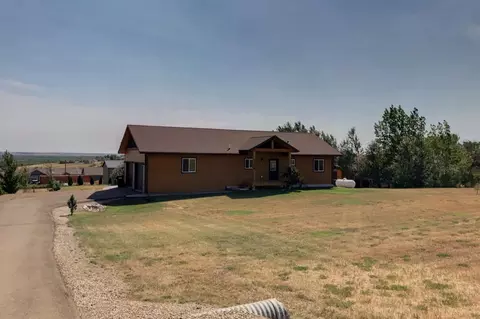 14068 Southview St, Williston, ND 58801 photo 1
