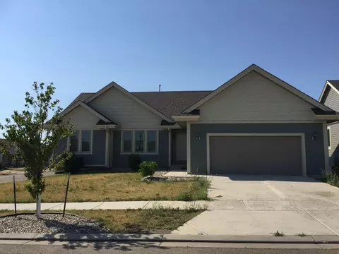 3219 Rocky Wagon St, Williston, ND 58801 photo 1