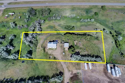 6401 1st Ave W, Williston, ND 58801 photo 2