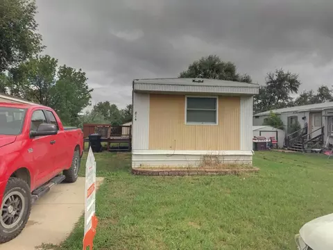 814 28th St W, Williston, ND 58801 photo 23