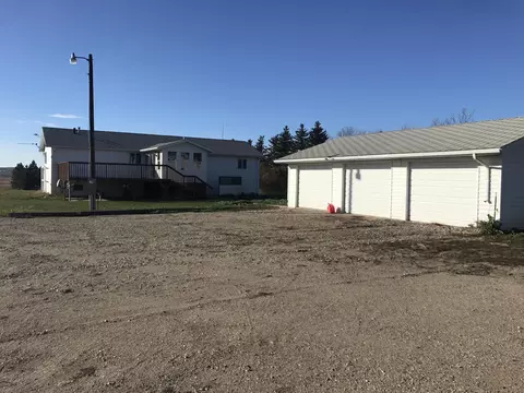 5792 133rd Ave NW, Williston, ND 58801 photo 21