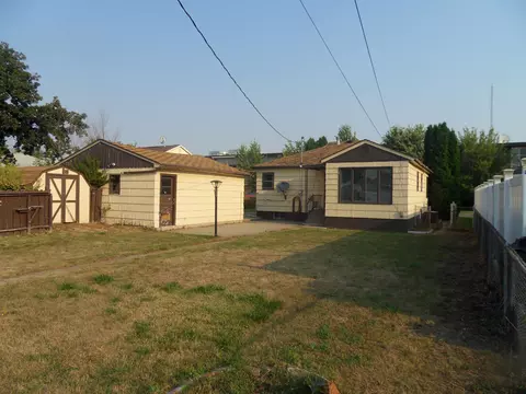 505 Highland Dr W, Williston, ND 58801 photo 20