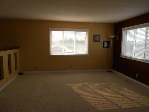 5066 Sunrise Dr, Williston, ND 58801 photo 13
