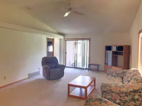 1820 16th Ave W, Williston, ND 58801 photo 9