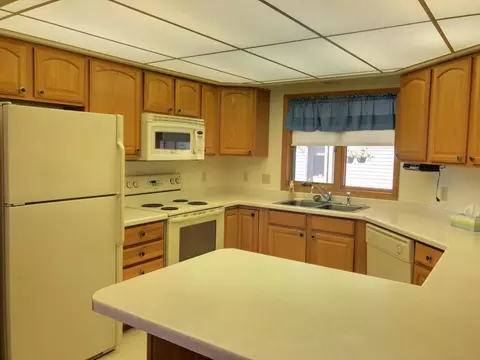 1820 16th Ave W, Williston, ND 58801 photo 4