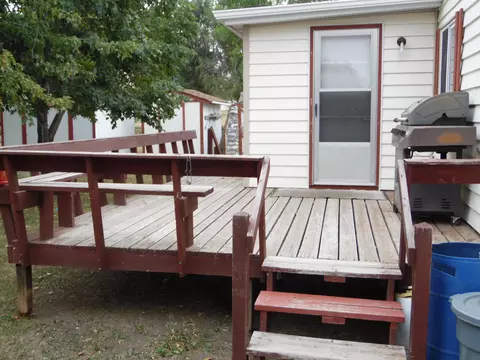 208 Eikren Dr, Alexander, ND 58831 photo 4