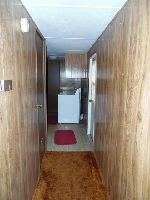 208 Eikren Dr, Alexander, ND 58831 photo 14