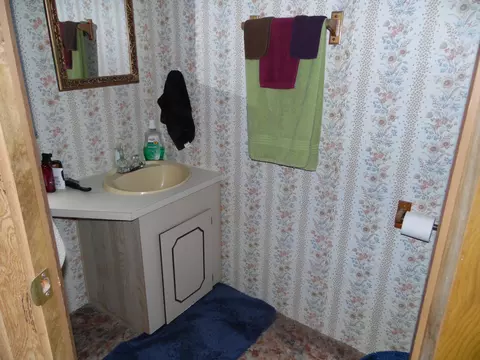208 Eikren Dr, Alexander, ND 58831 photo 9