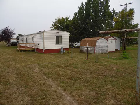 208 Eikren Dr, Alexander, ND 58831 photo 20