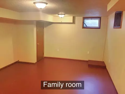 1015 4th Ave W, Williston, ND 58801 photo 25
