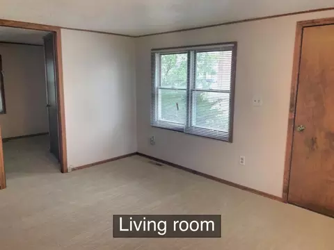 1015 4th Ave W, Williston, ND 58801 photo 9
