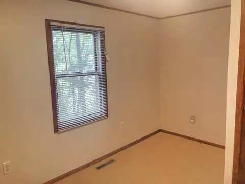 1015 4th Ave W, Williston, ND 58801 photo 13