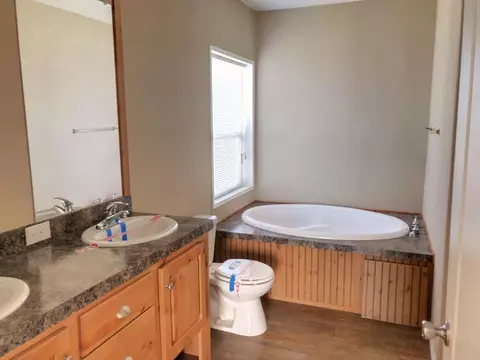12374 E Fork St, Epping, ND 58843 photo 6