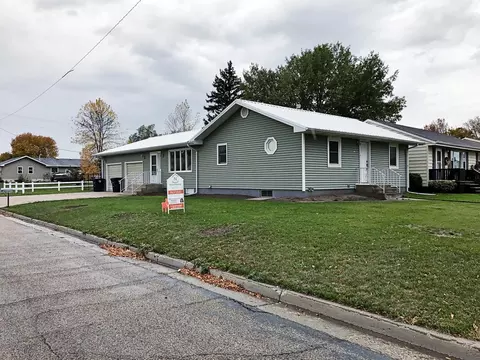 403 West St, Ray, ND 58849 photo 3