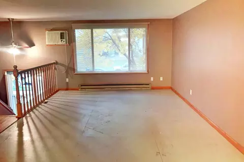 1821 10th Ave E, Williston, ND 58801 photo 6