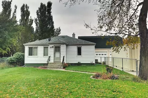 2115 University Ave, Williston, ND 58801 photo 1