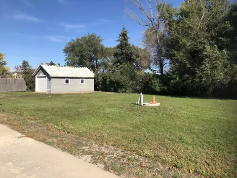 110 42nd St W, Williston, ND 58801 photo 16