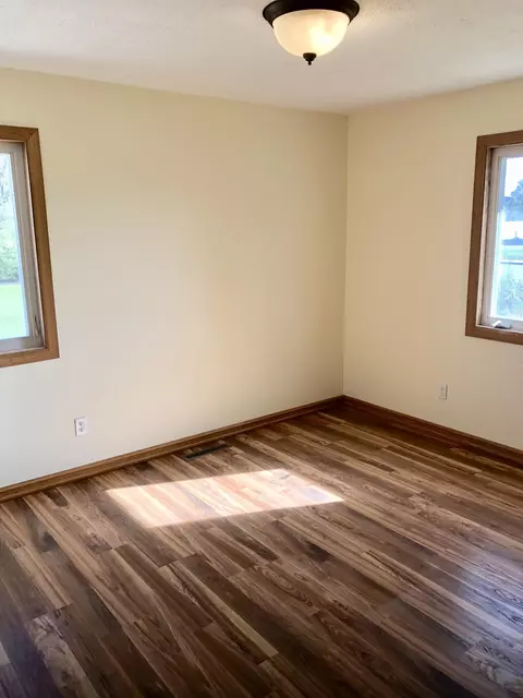110 42nd St W, Williston, ND 58801 photo 8