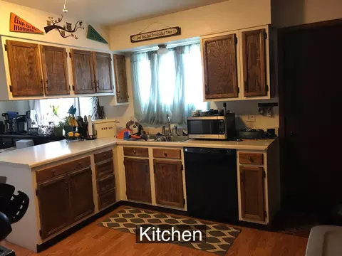 513 9th Ave W, Williston, ND 58801 photo 3