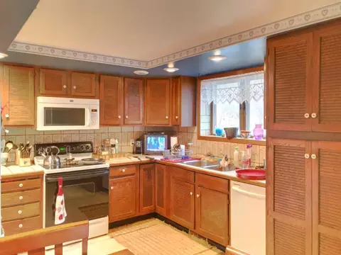 417 3rd Ave E, Williston, ND 58801 photo 16