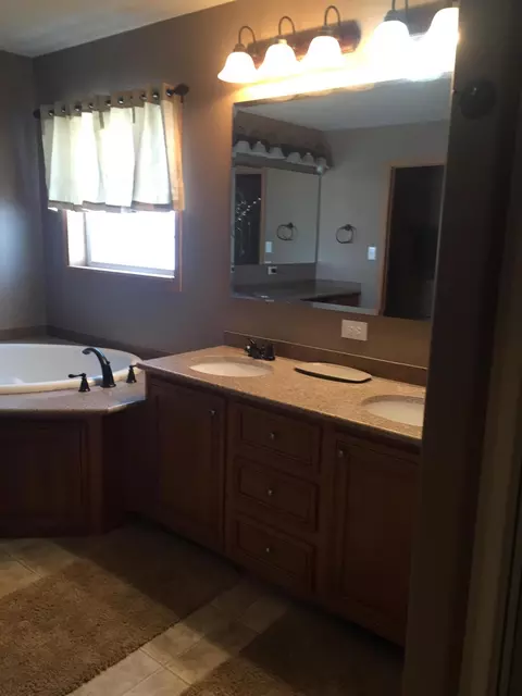 14005 Prairie Ln, Williston, ND 58801 photo 8