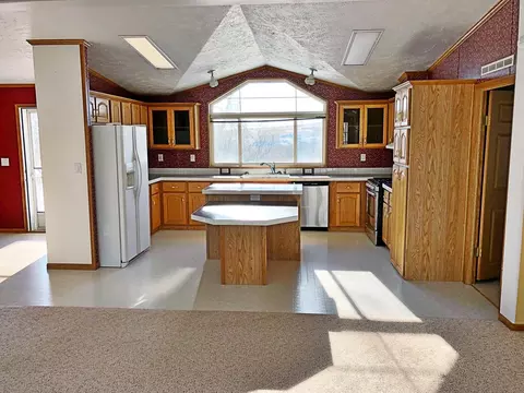 13765 55th St NW, Williston, ND 58801 photo 12