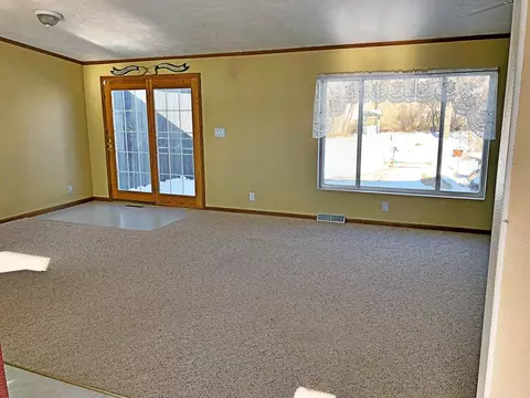 13765 55th St NW, Williston, ND 58801 photo 9