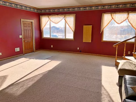 13765 55th St NW, Williston, ND 58801 photo 31