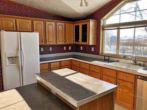 13765 55th St NW, Williston, ND 58801 photo 17