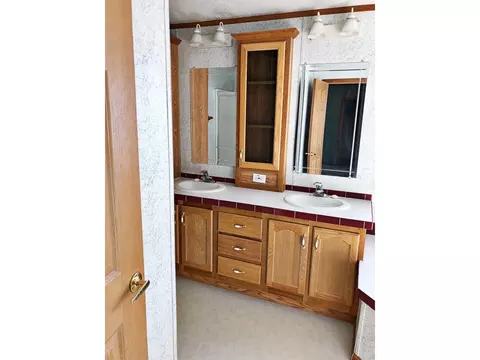 13765 55th St NW, Williston, ND 58801 photo 20