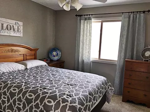 2410 13th Ave W, Williston, ND 58801 photo 12