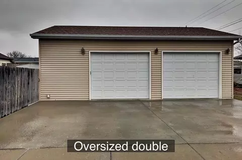 421 4th Ave E, Williston, ND 58801 photo 39
