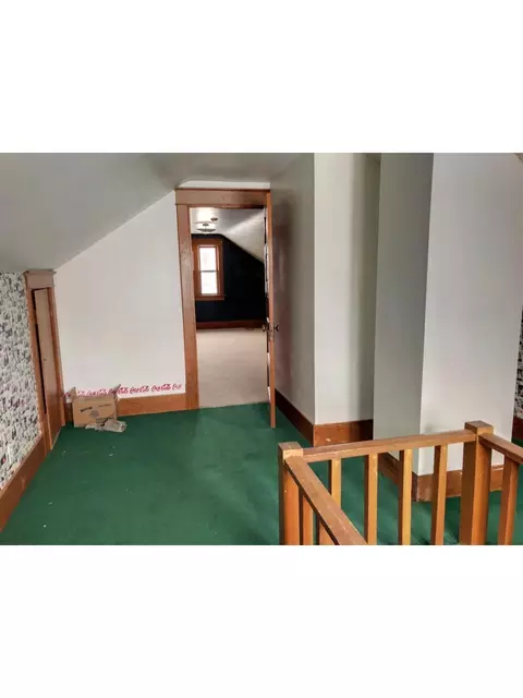 715 Broadway Ave W, Williston, ND 58801 photo 9