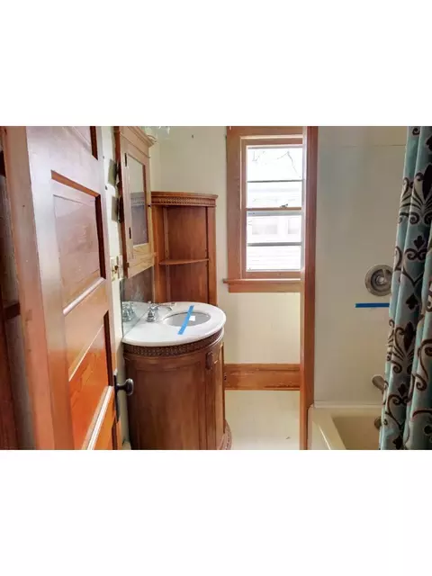 715 Broadway Ave W, Williston, ND 58801 photo 5